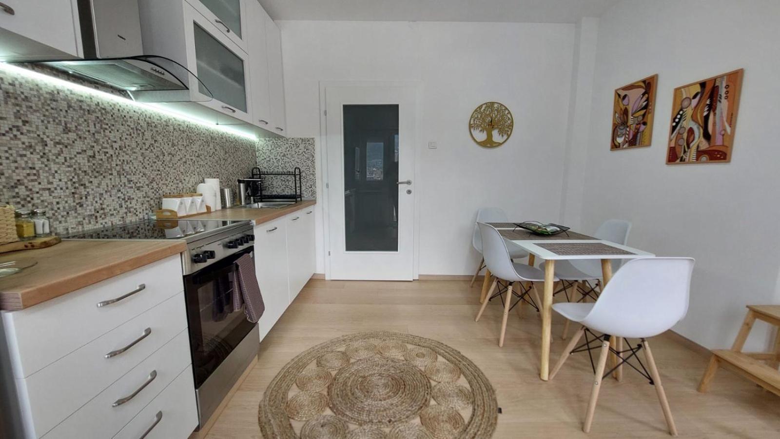 Mina Modern & Cozy Apartment Main City Square Gtc Szkopje Kültér fotó